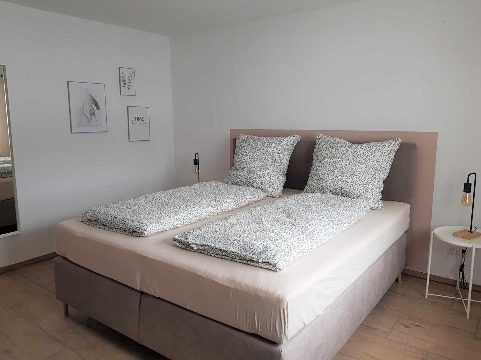 הורטגנוואלד Ferienwohnung Alte Landstube מראה חיצוני תמונה